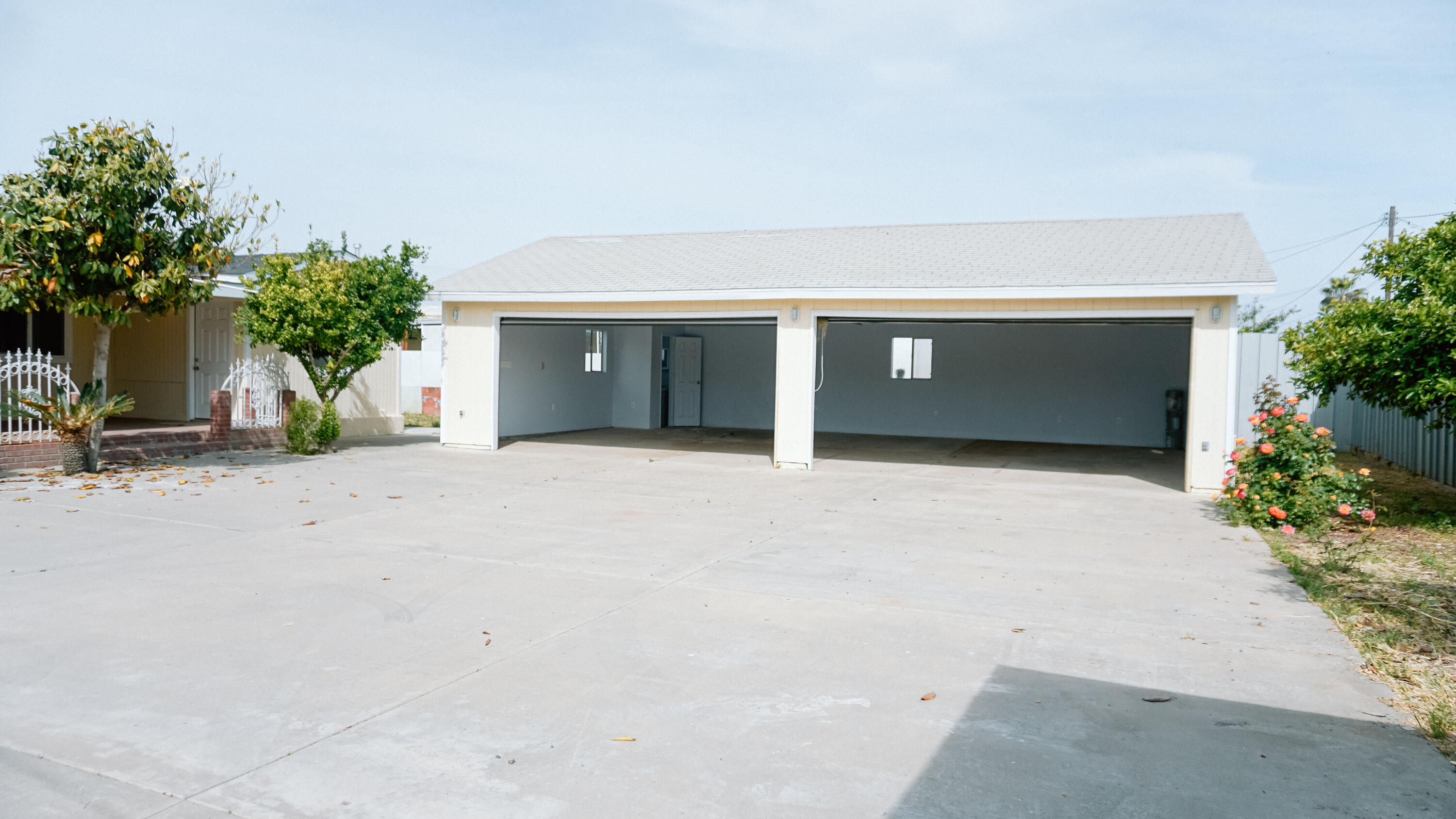 16467 Ave 168