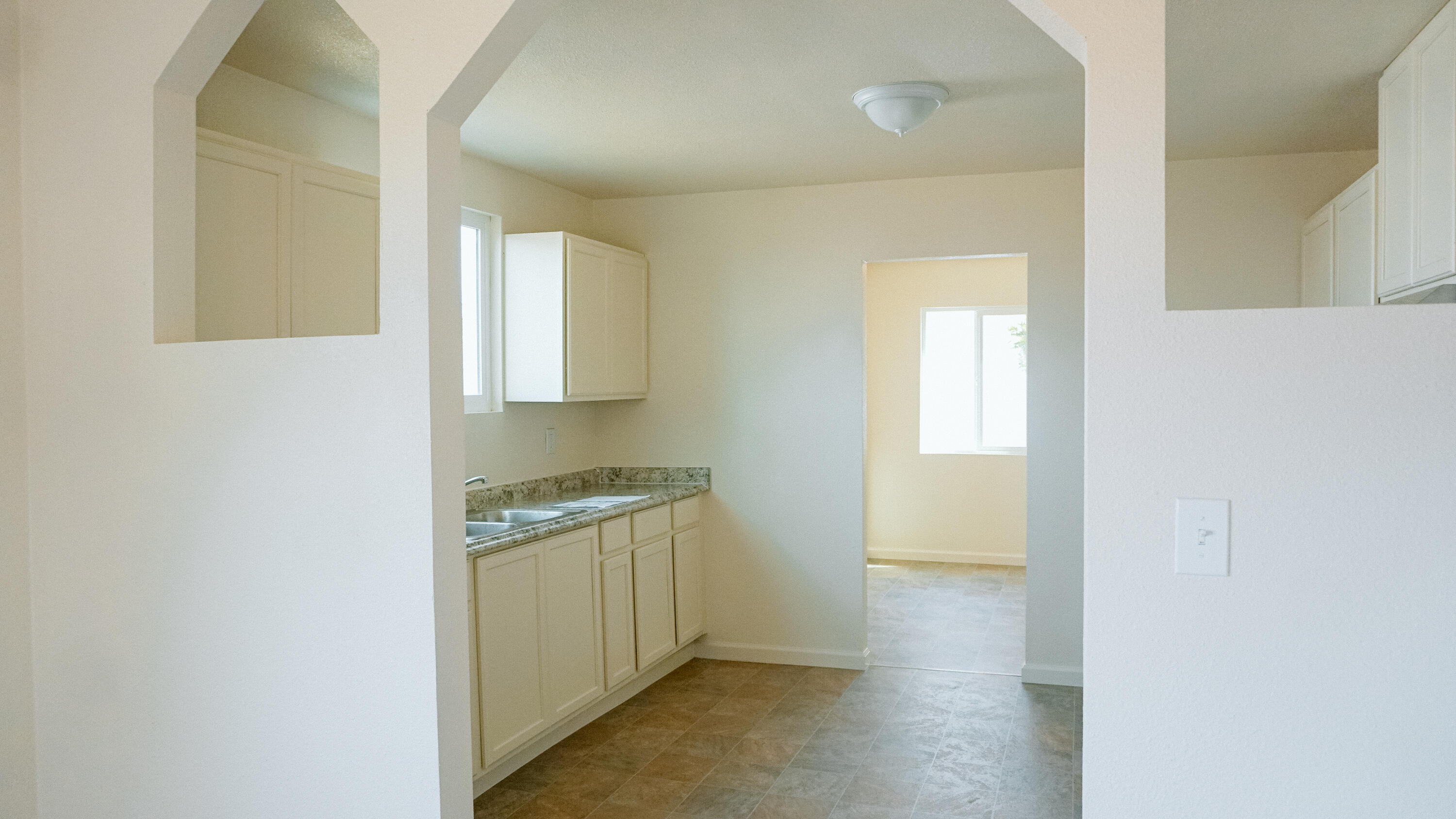 16467 Ave 168