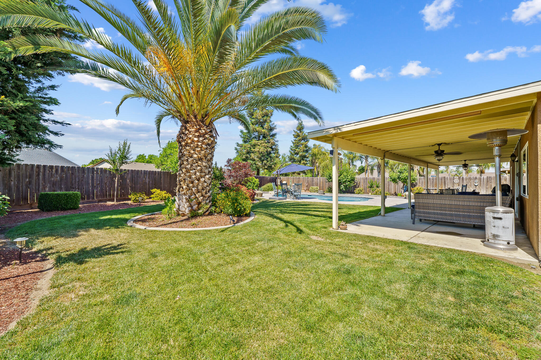 1910 Roussanne Avenue