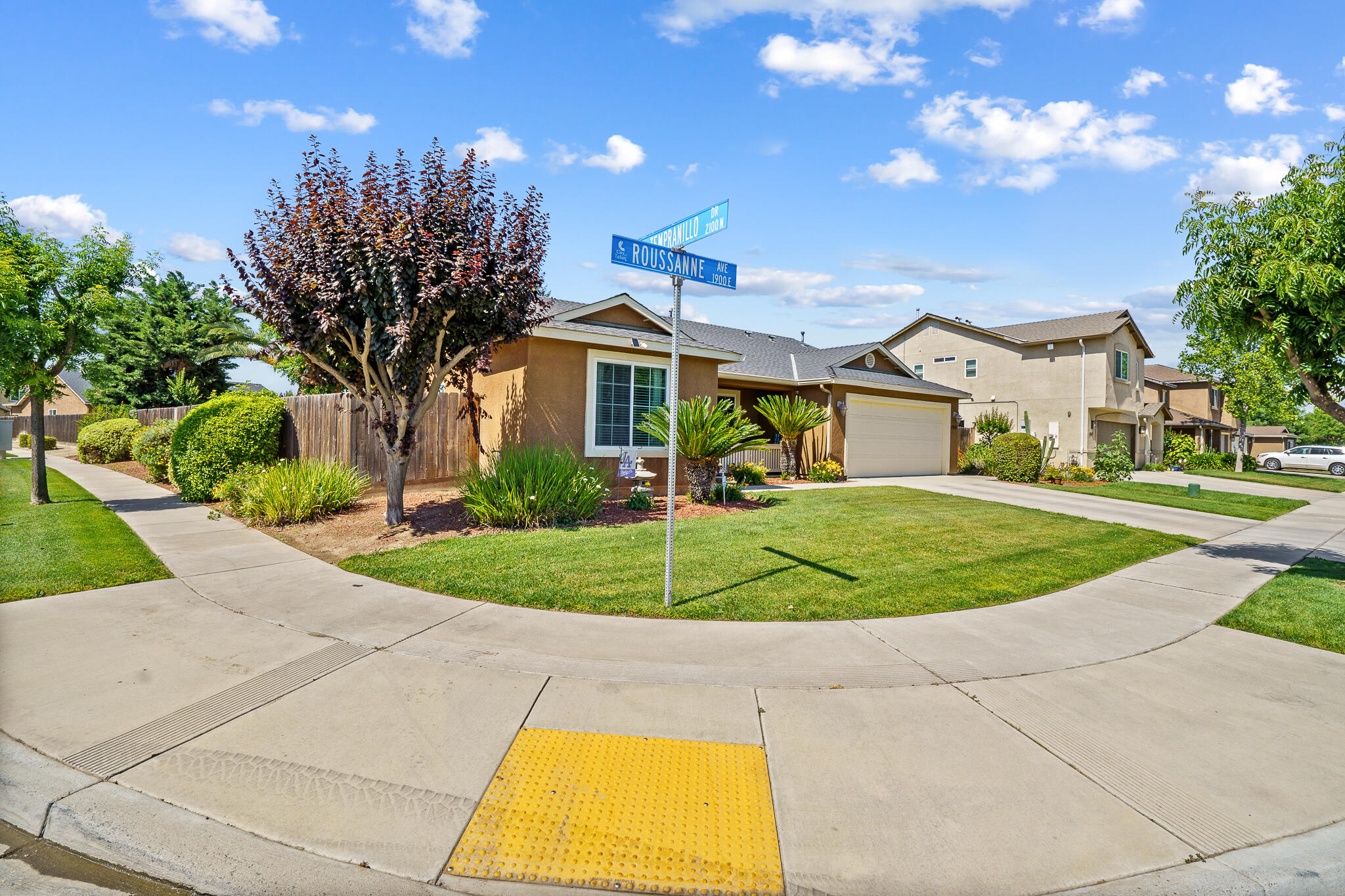 1910 Roussanne Avenue