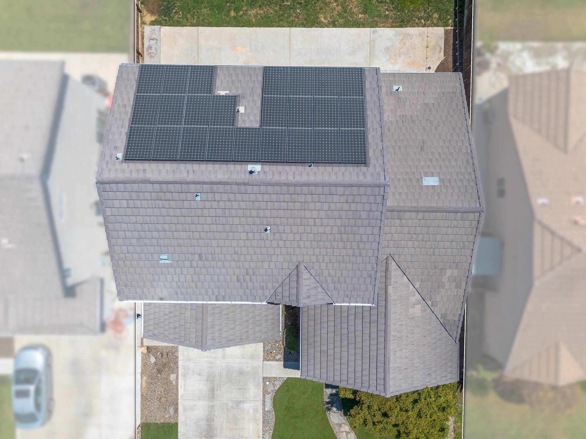 2223 E La Vida Avenue