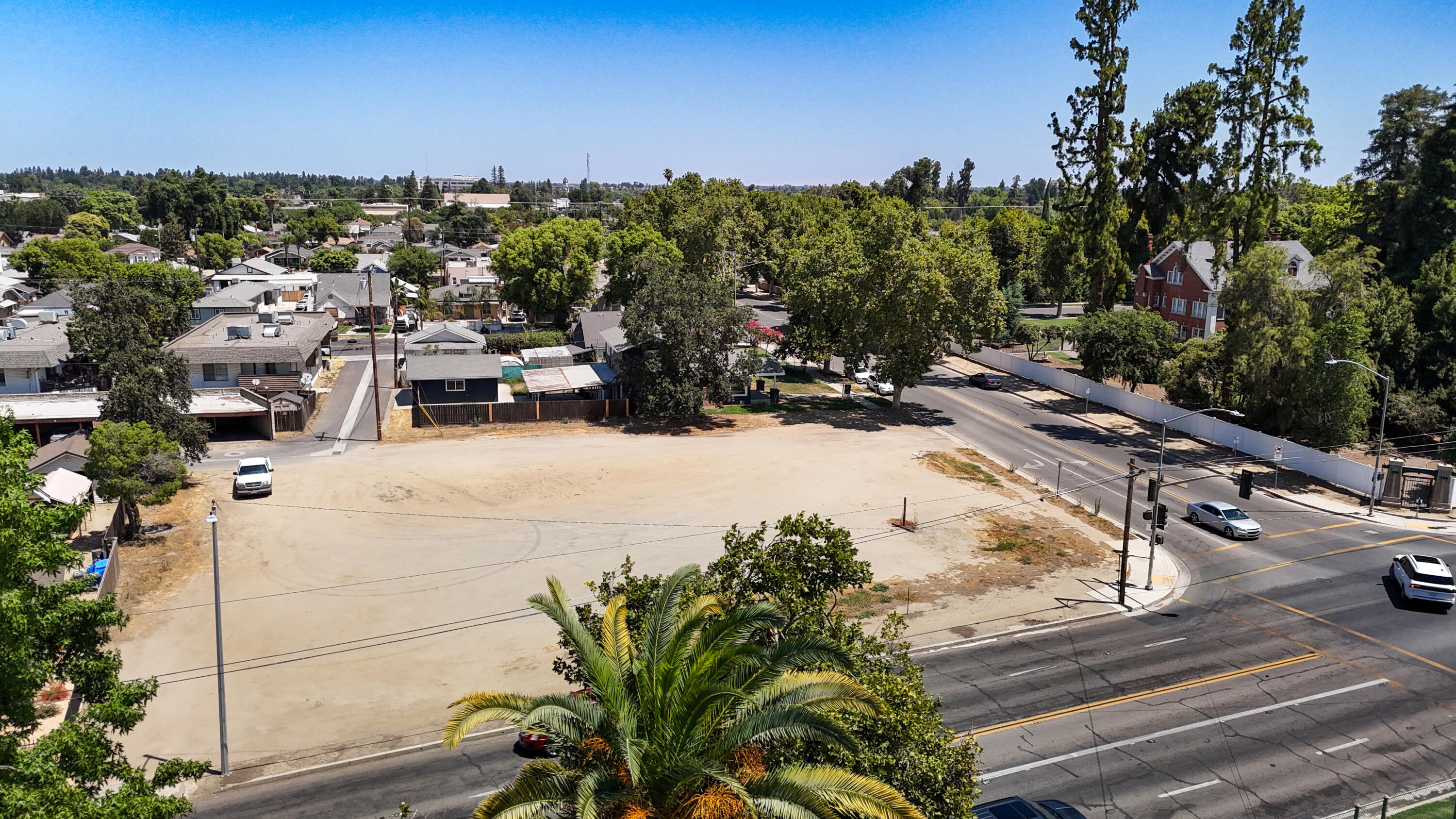708 E Tulare Avenue