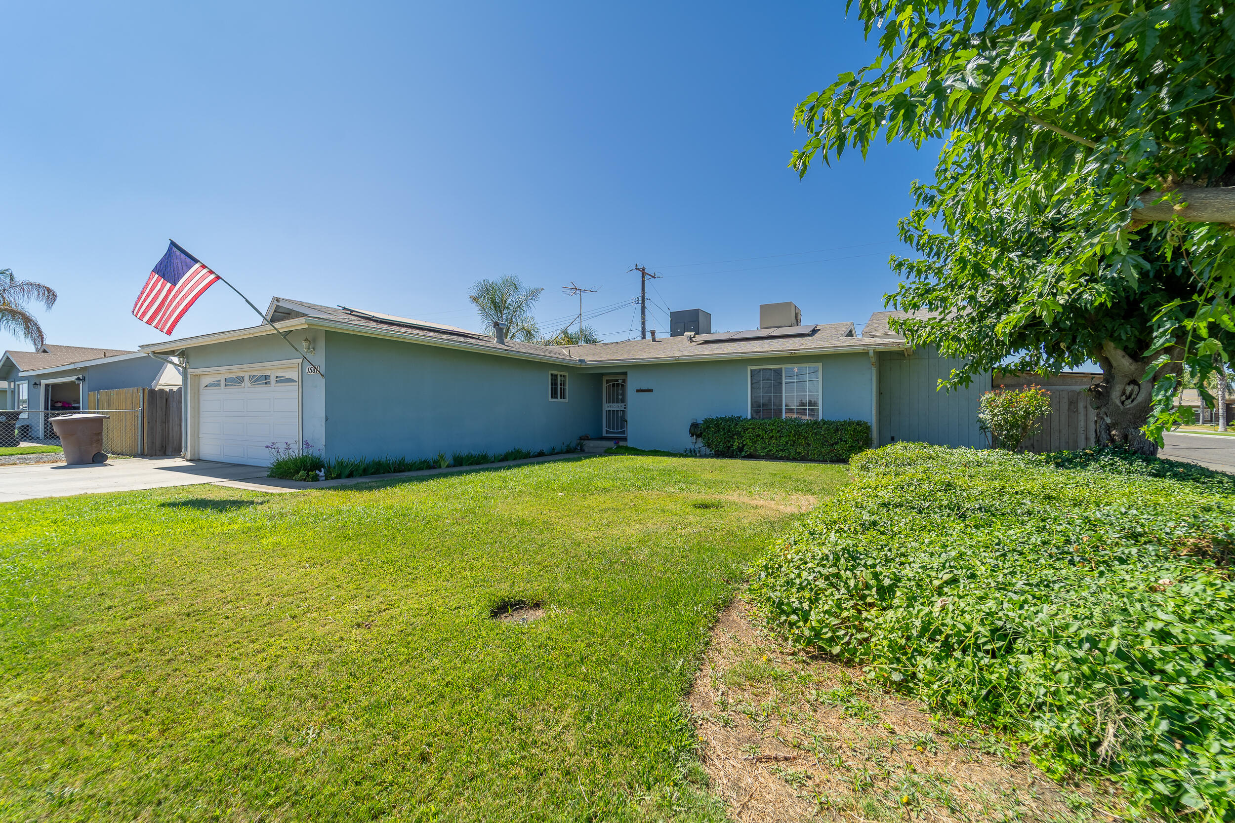 1581 W Pleasant Avenue