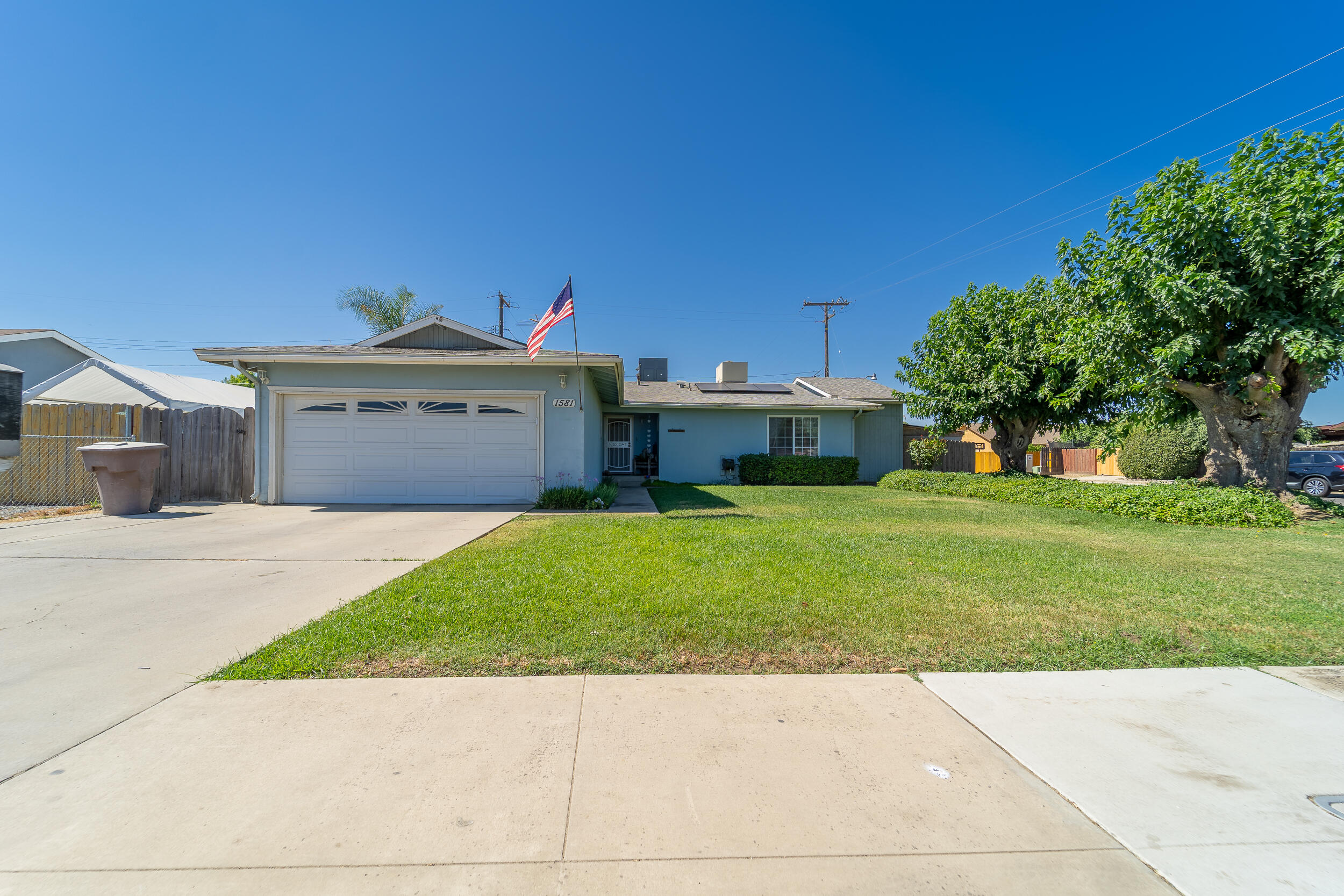1581 W Pleasant Avenue