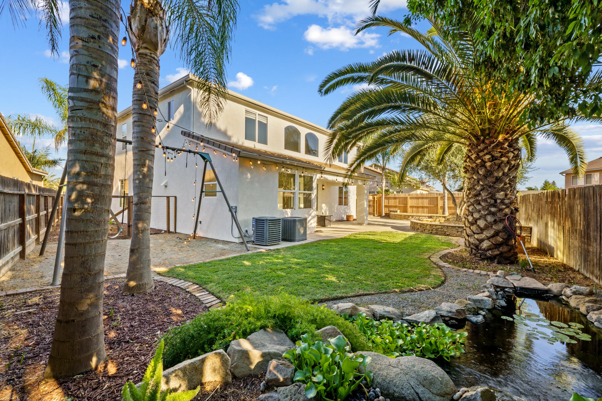 1579 Monsecco Street
