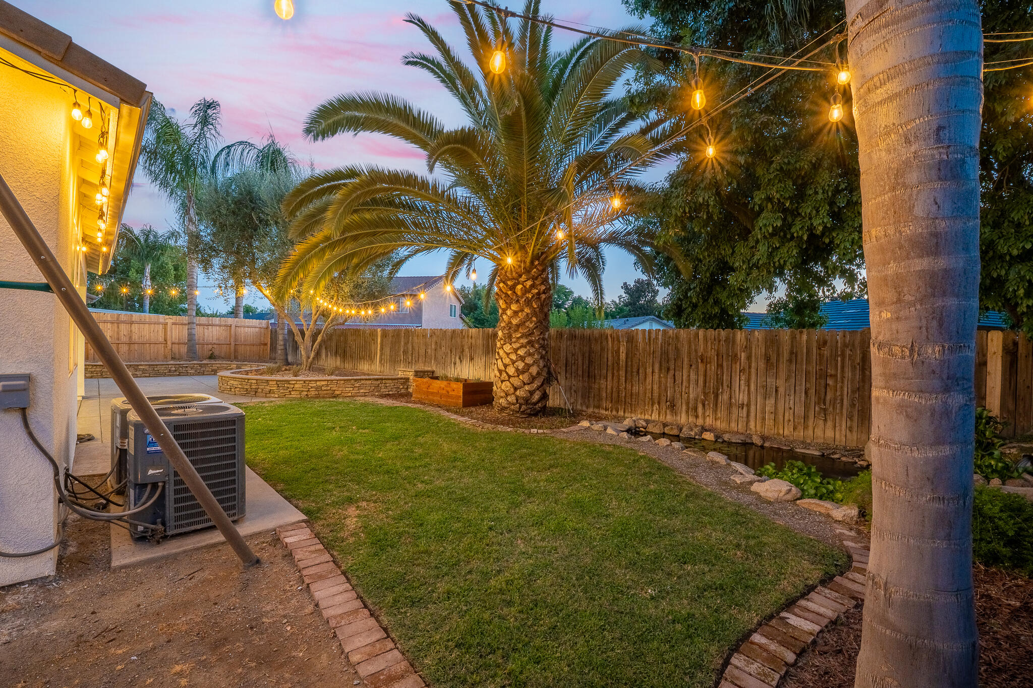 1579 Monsecco Street