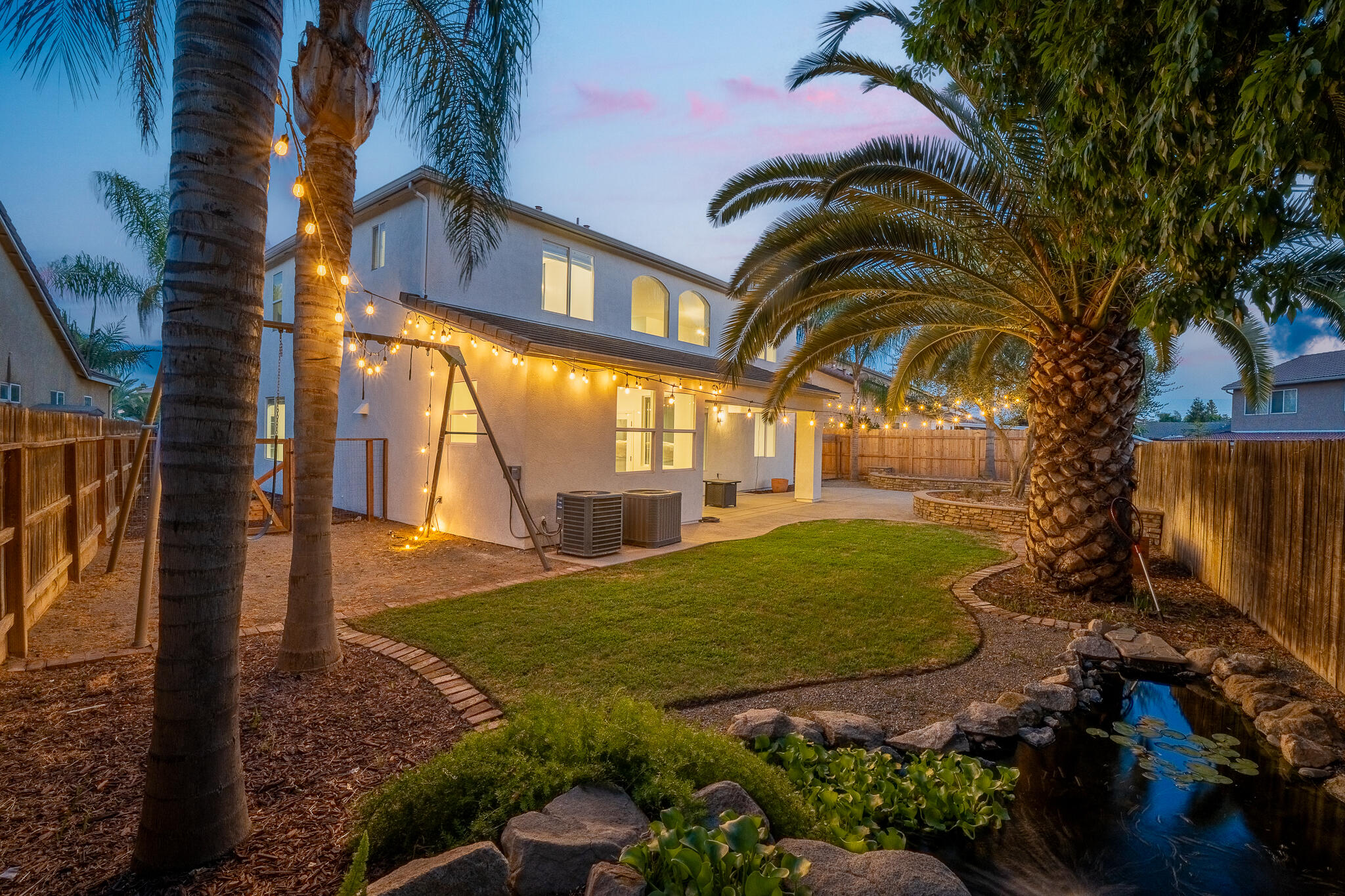 1579 Monsecco Street