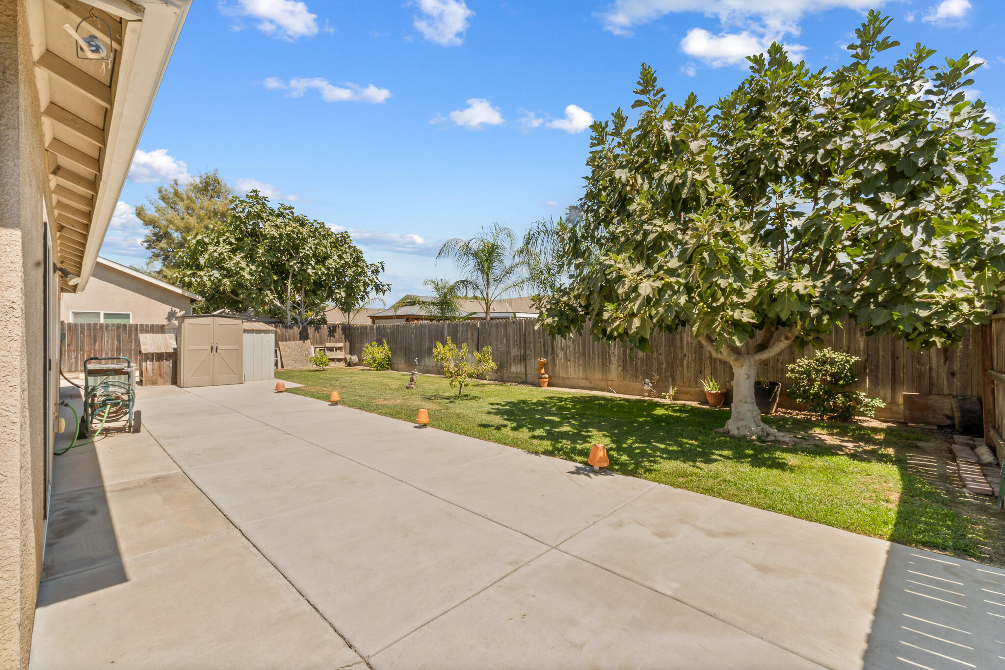 2379 Tahoe Avenue