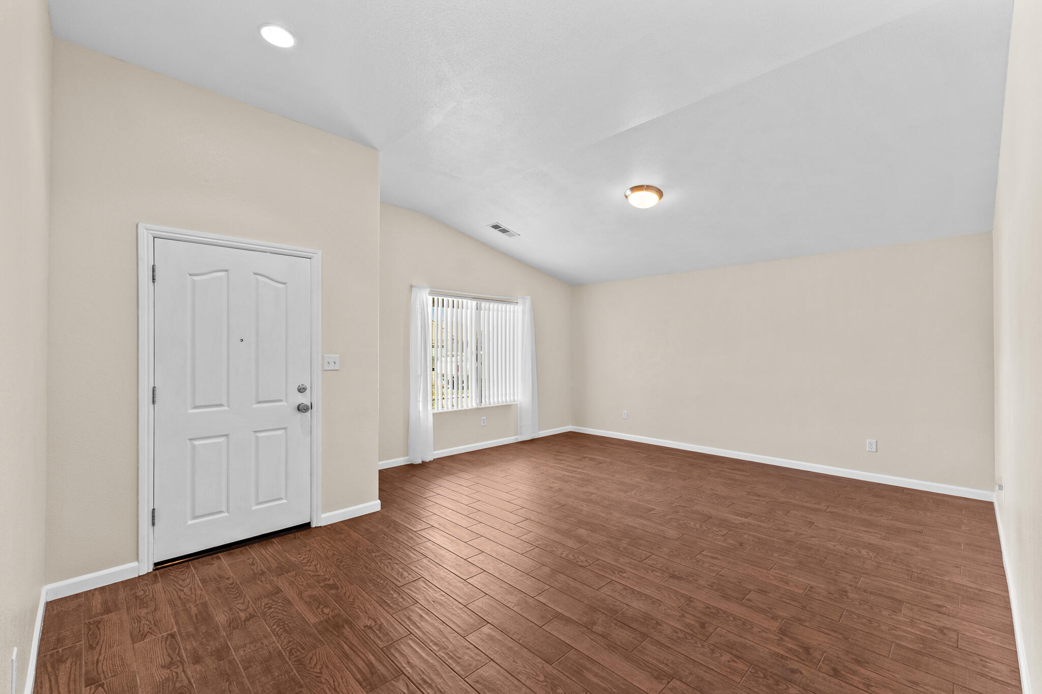 2379 Tahoe Avenue