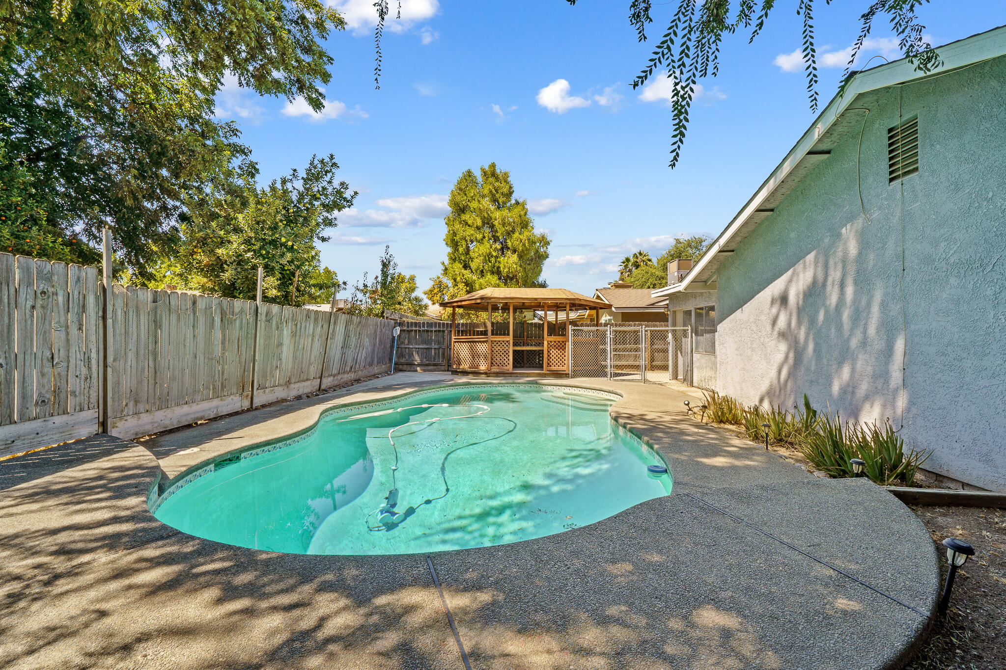 4615 W Feemster Avenue
