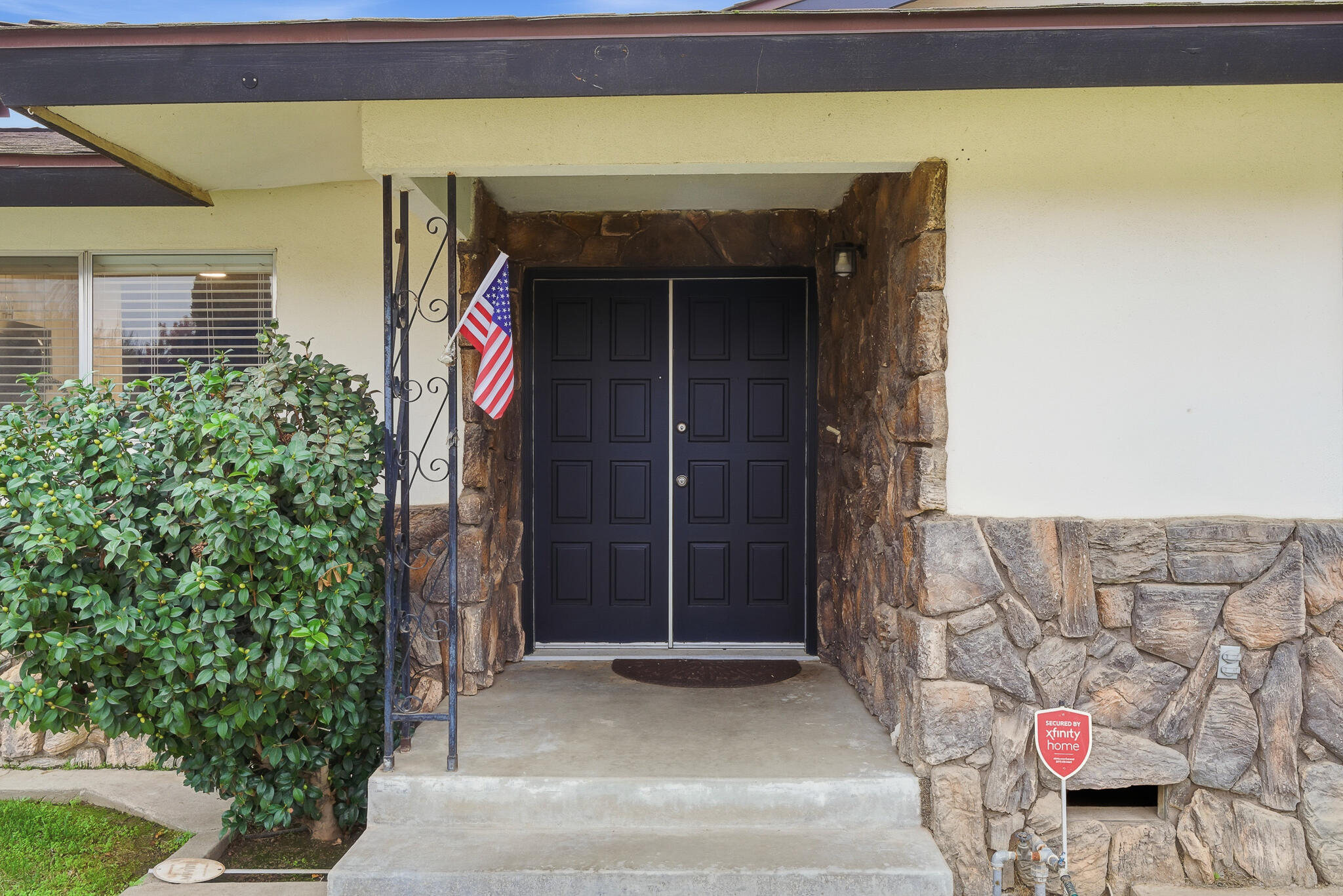 273 E Gannon Drive