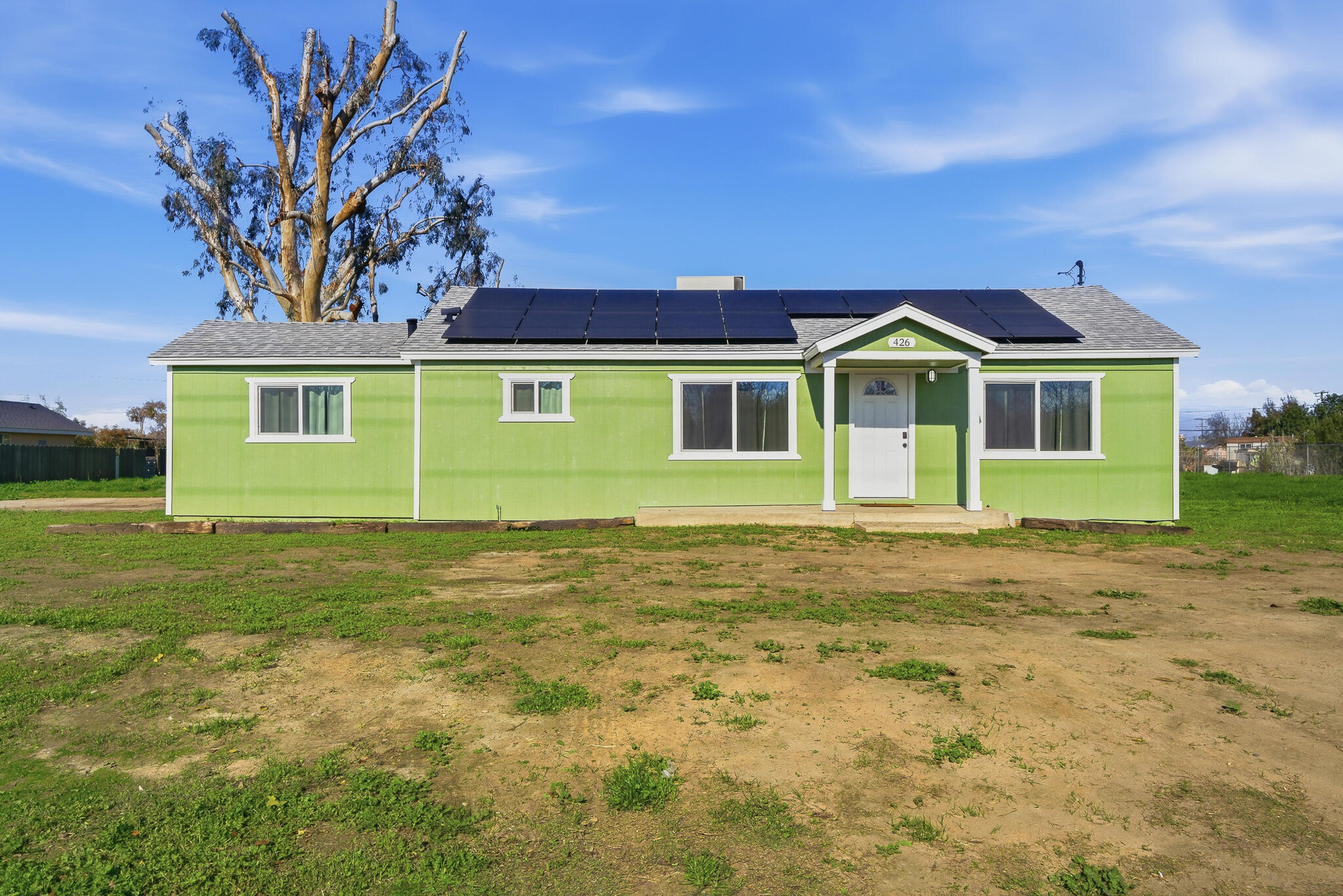 426 W Terra Bella Avenue