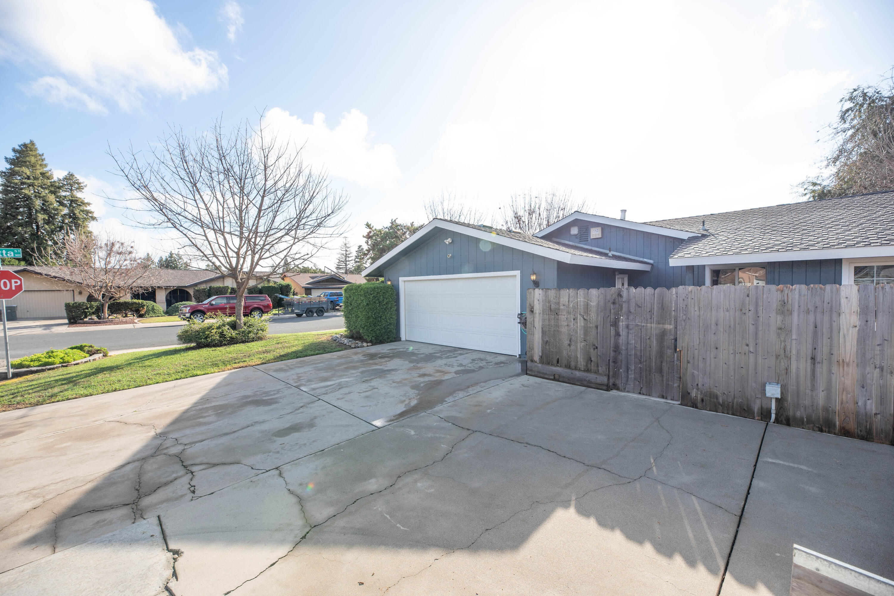 1401 S Cotta Street