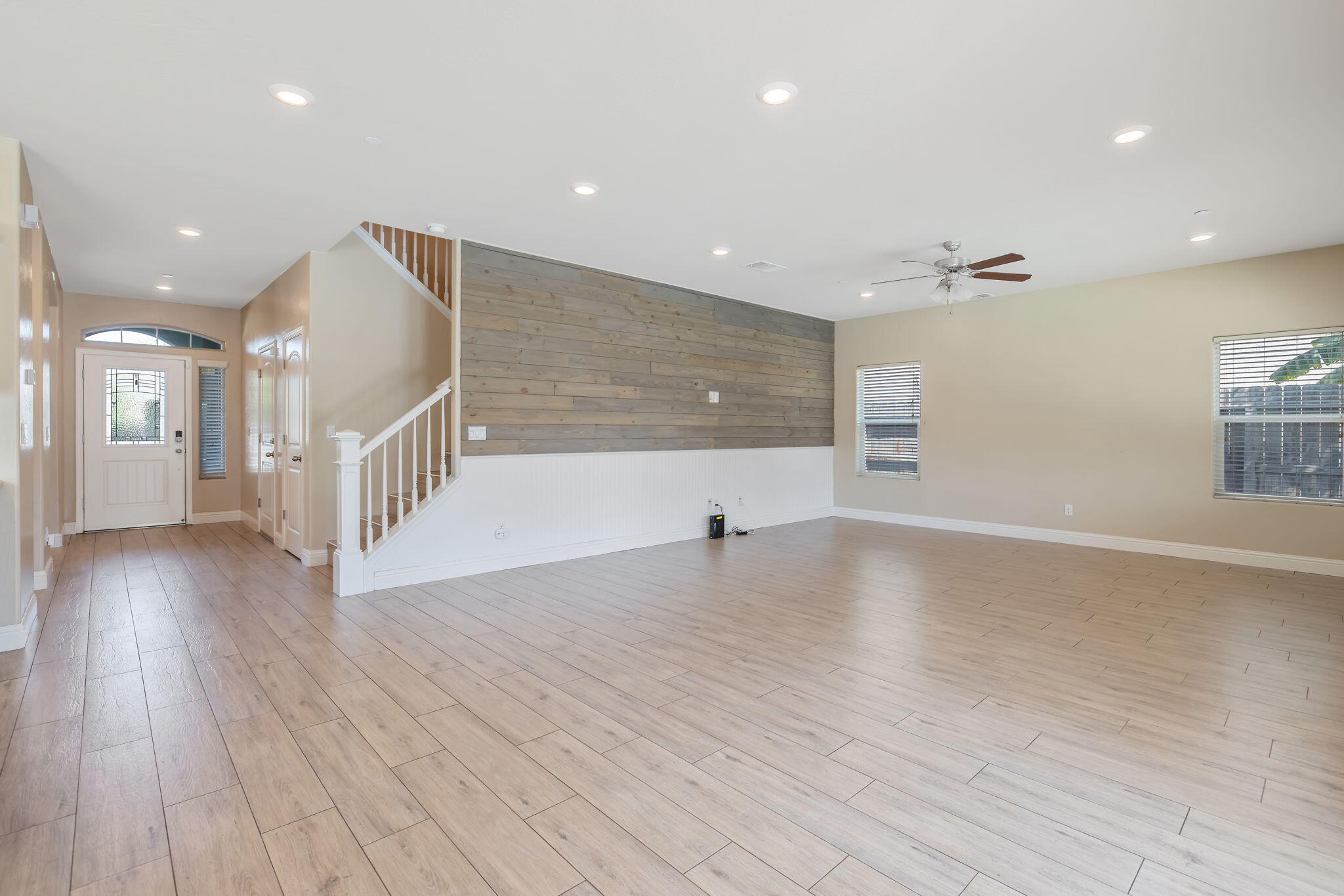 2347 W Babcock Avenue