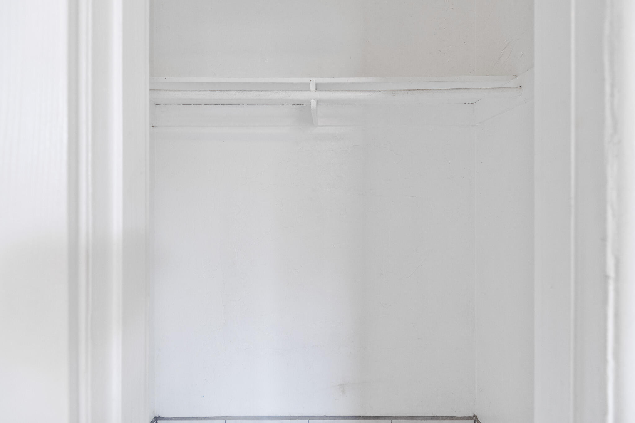 2014 W Houston Avenue
