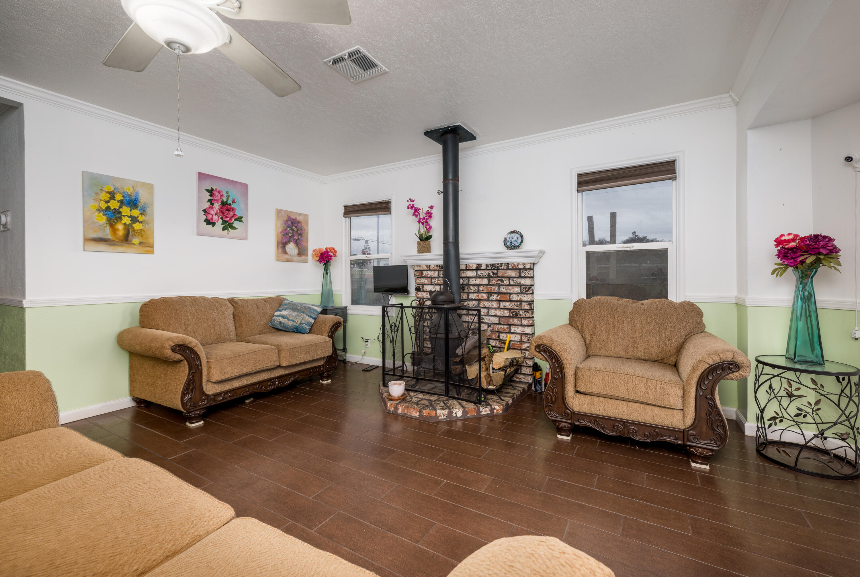 1683 E Cheryl Lane