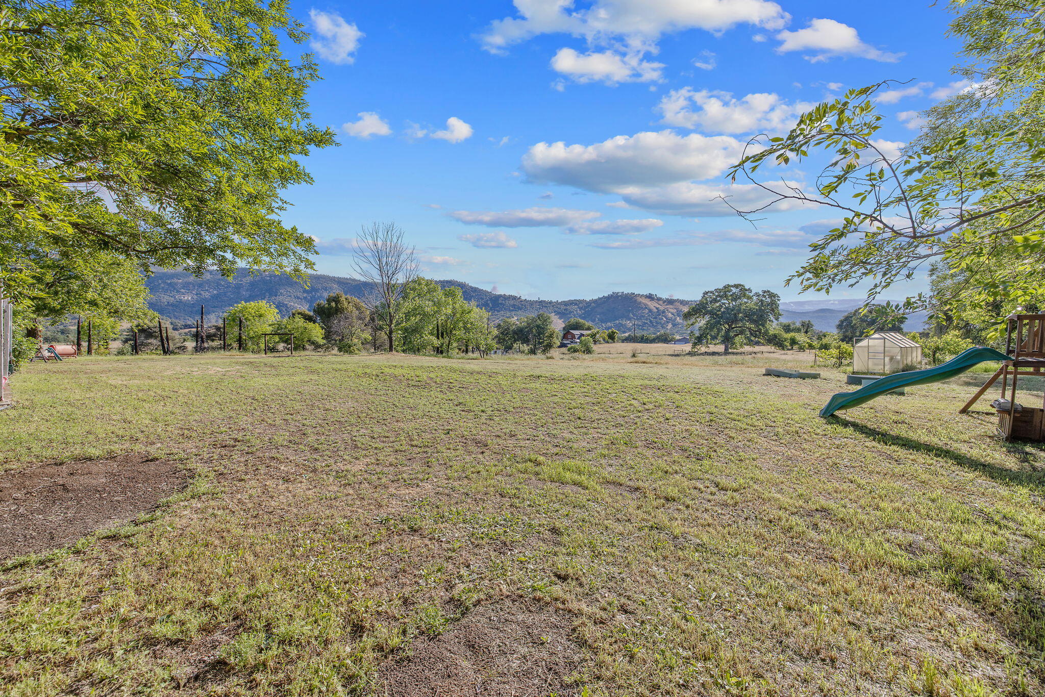 29478 Fallen Oak Road