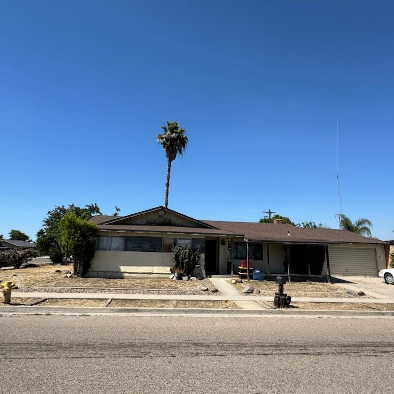 1482 E Walnut Avenue