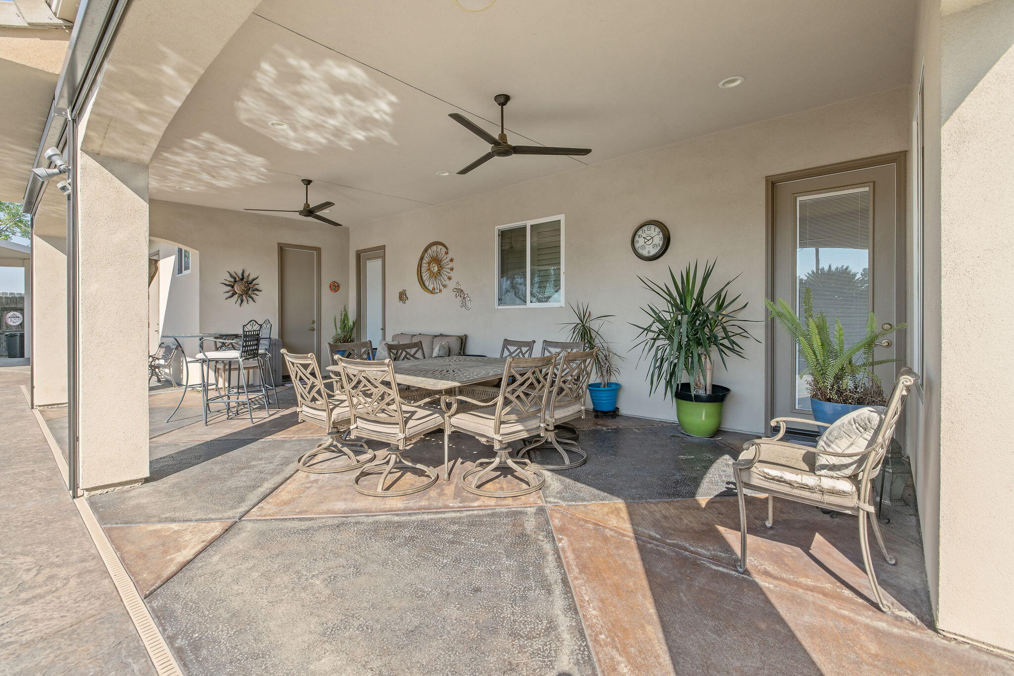 382 Hemmingway Court