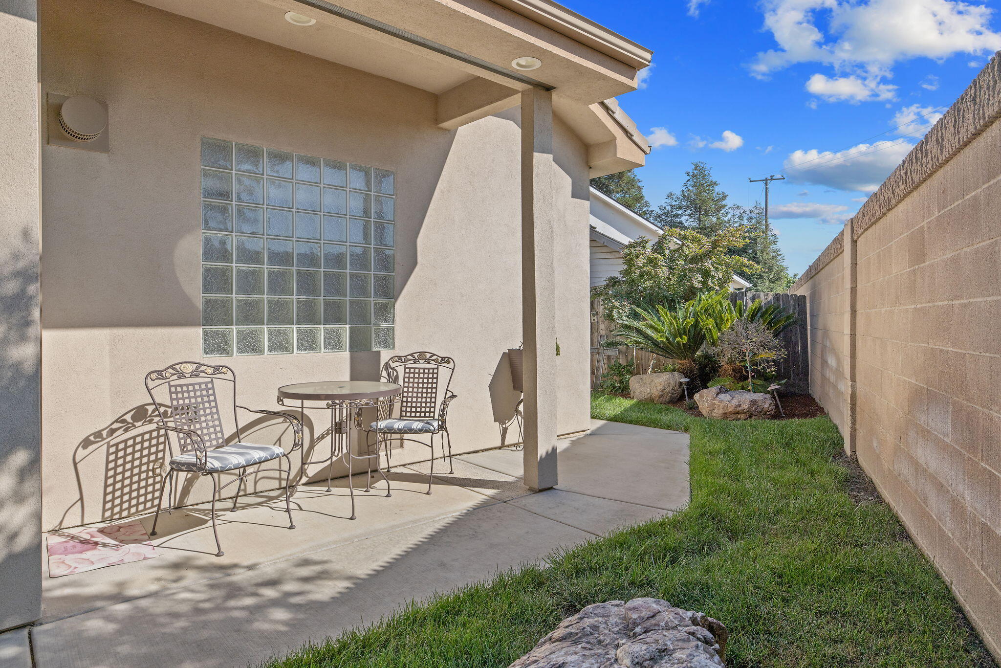 382 Hemmingway Court