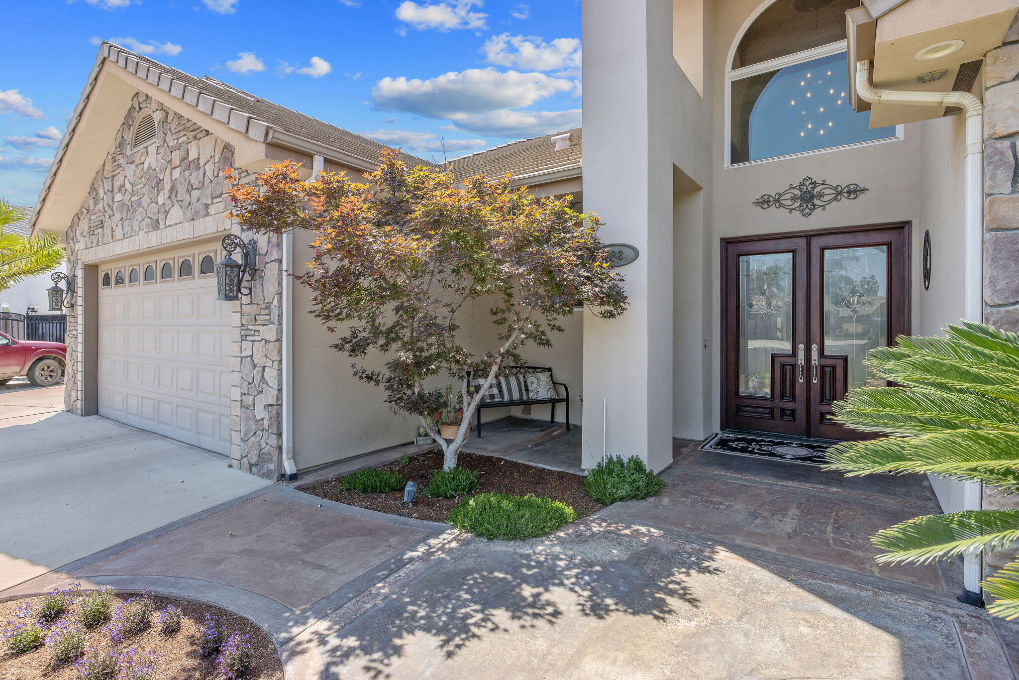 382 Hemmingway Court