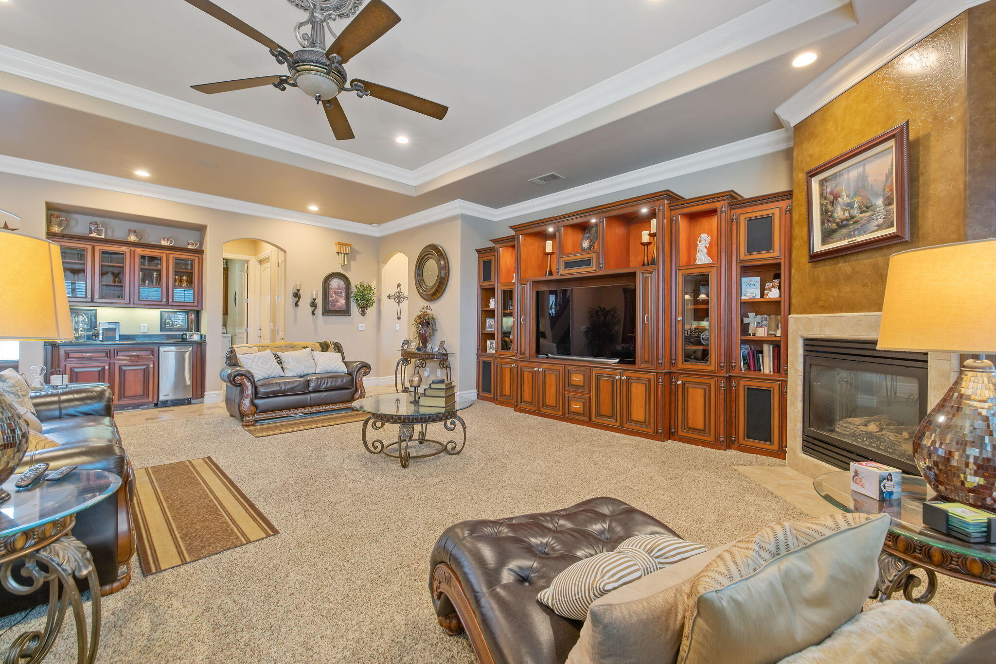 382 Hemmingway Court