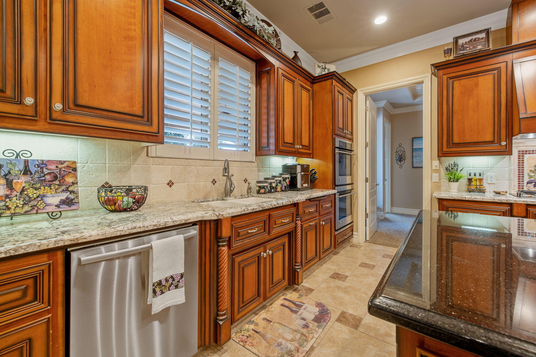 382 Hemmingway Court