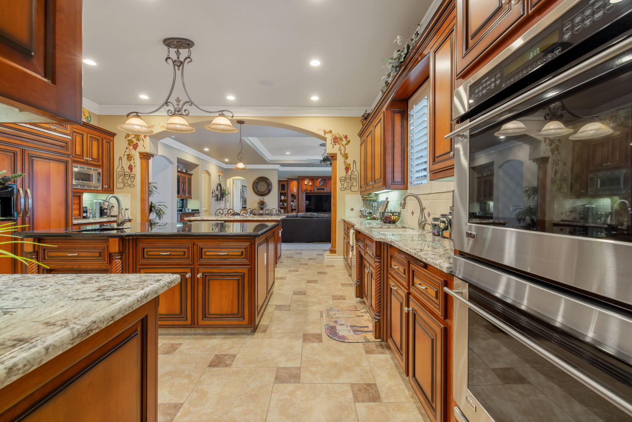 382 Hemmingway Court