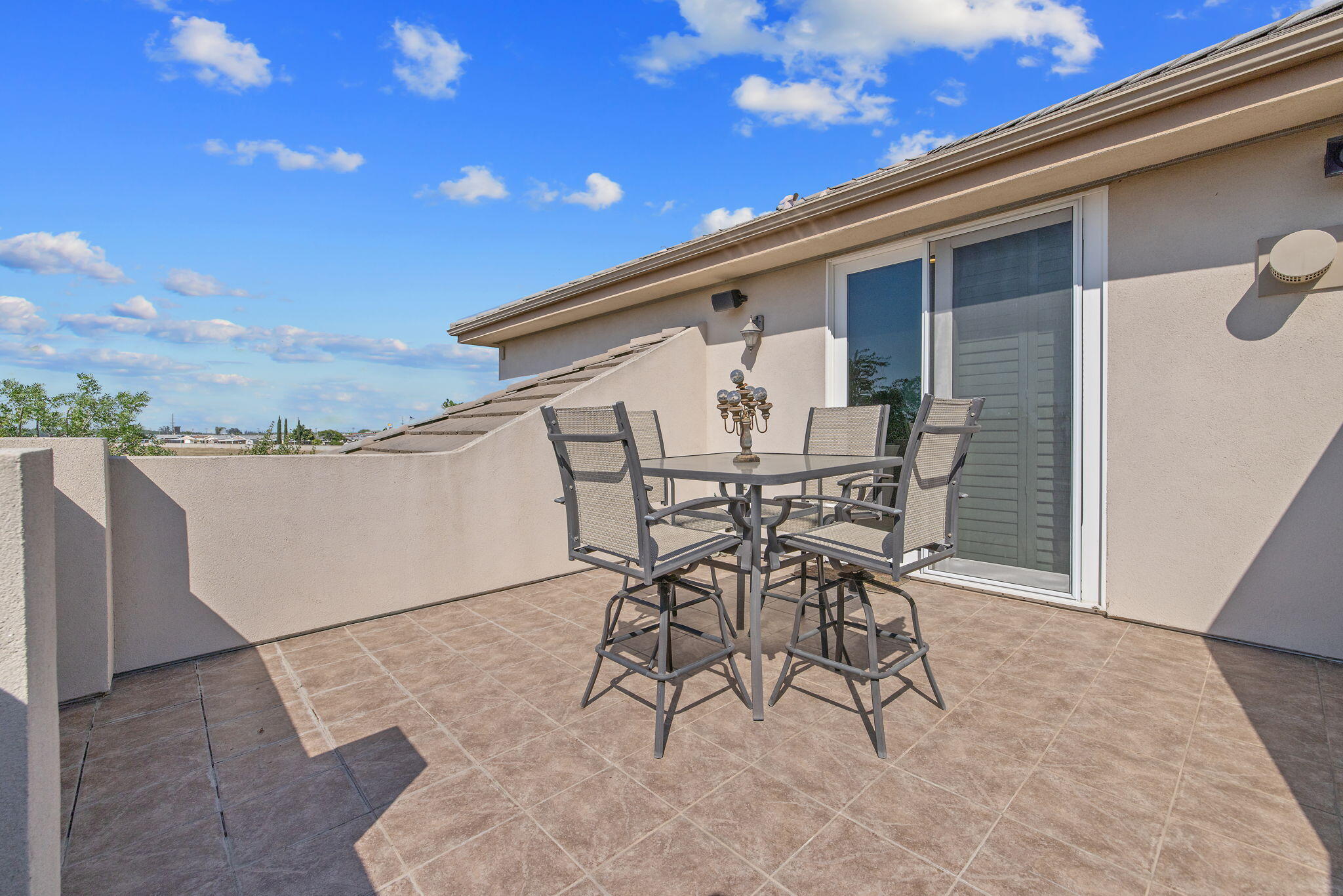 382 Hemmingway Court