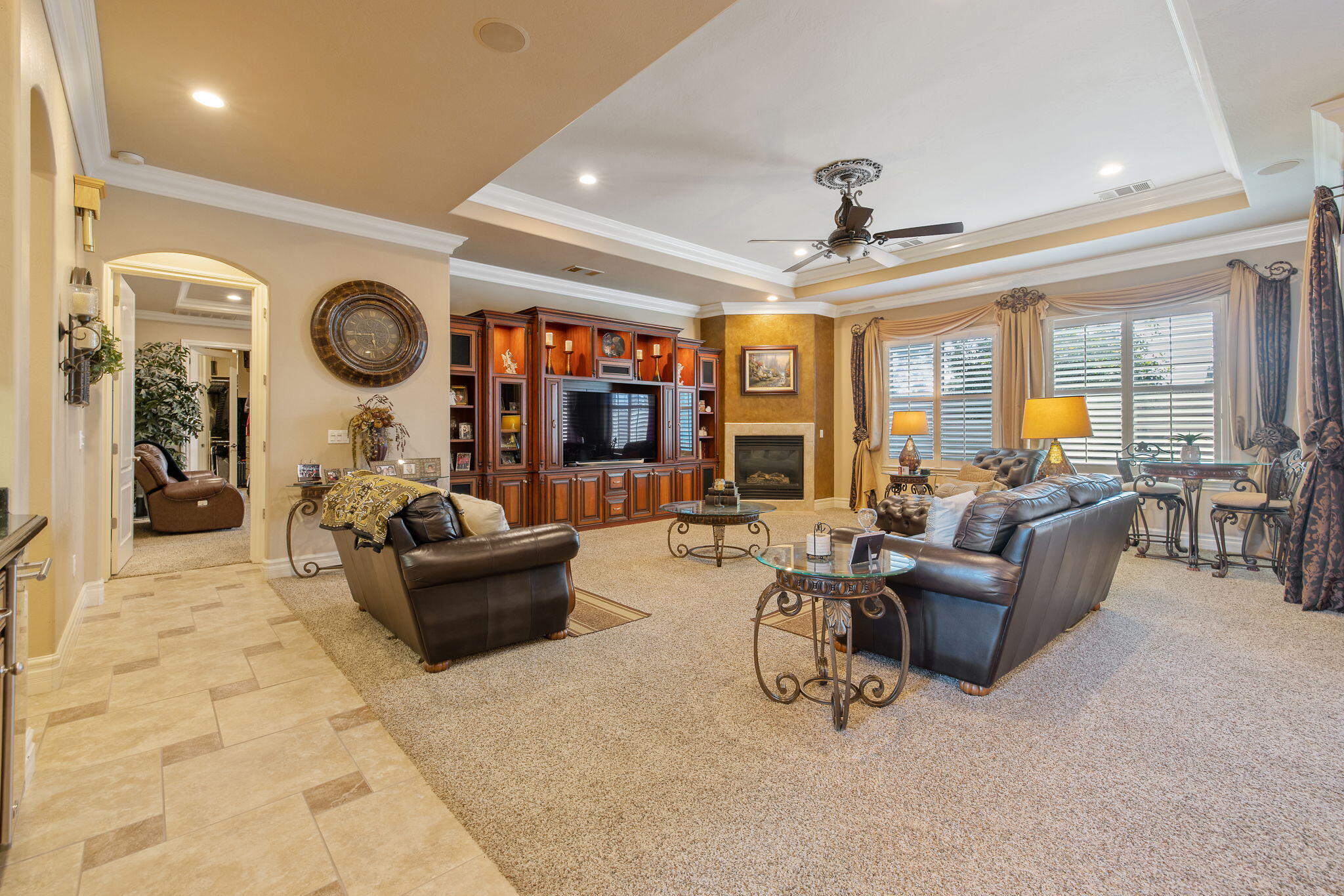 382 Hemmingway Court