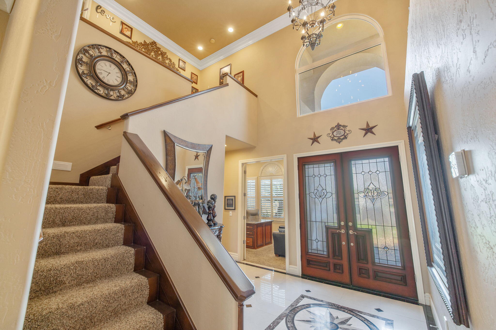 382 Hemmingway Court