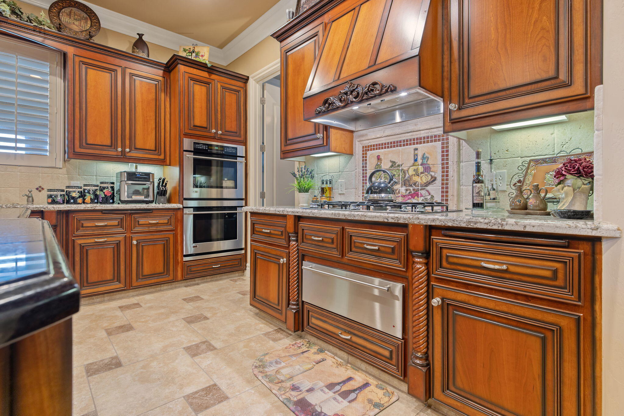 382 Hemmingway Court