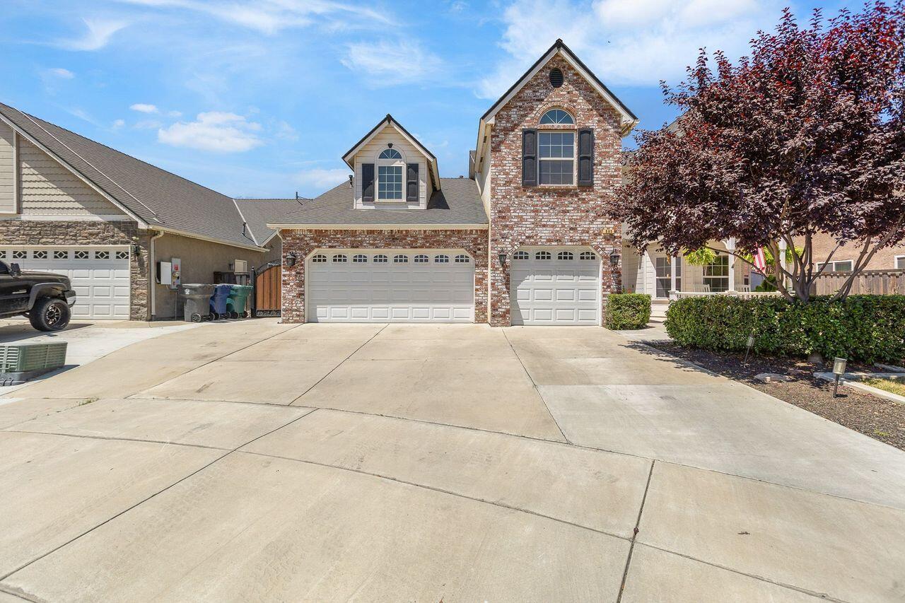 985 Black Rock Court