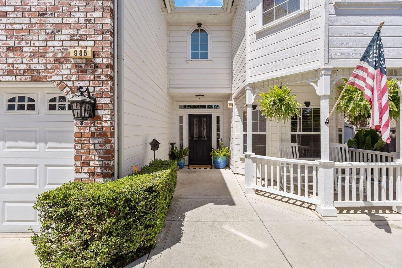 985 Black Rock Court