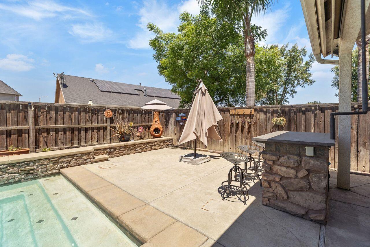 985 Black Rock Court