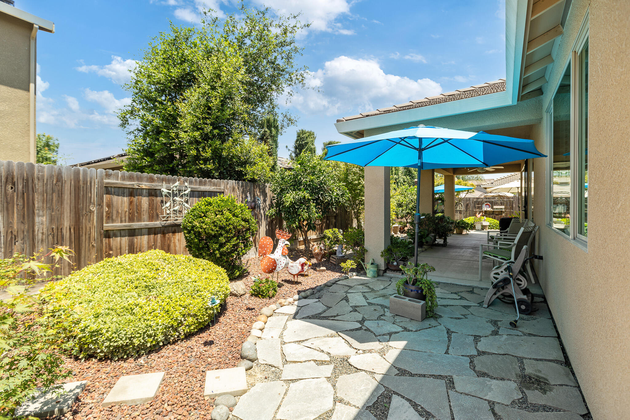 2886 Bell Port Avenue