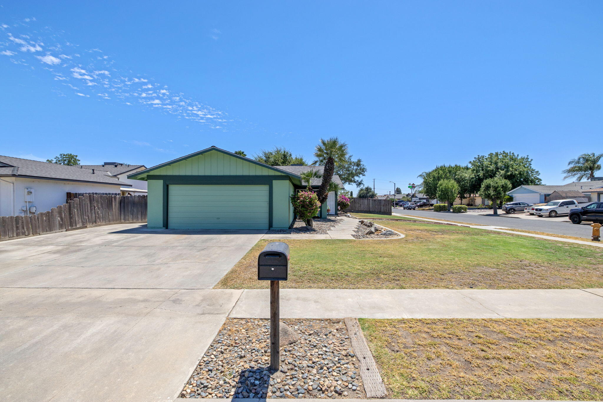 1301 E Aspen Avenue