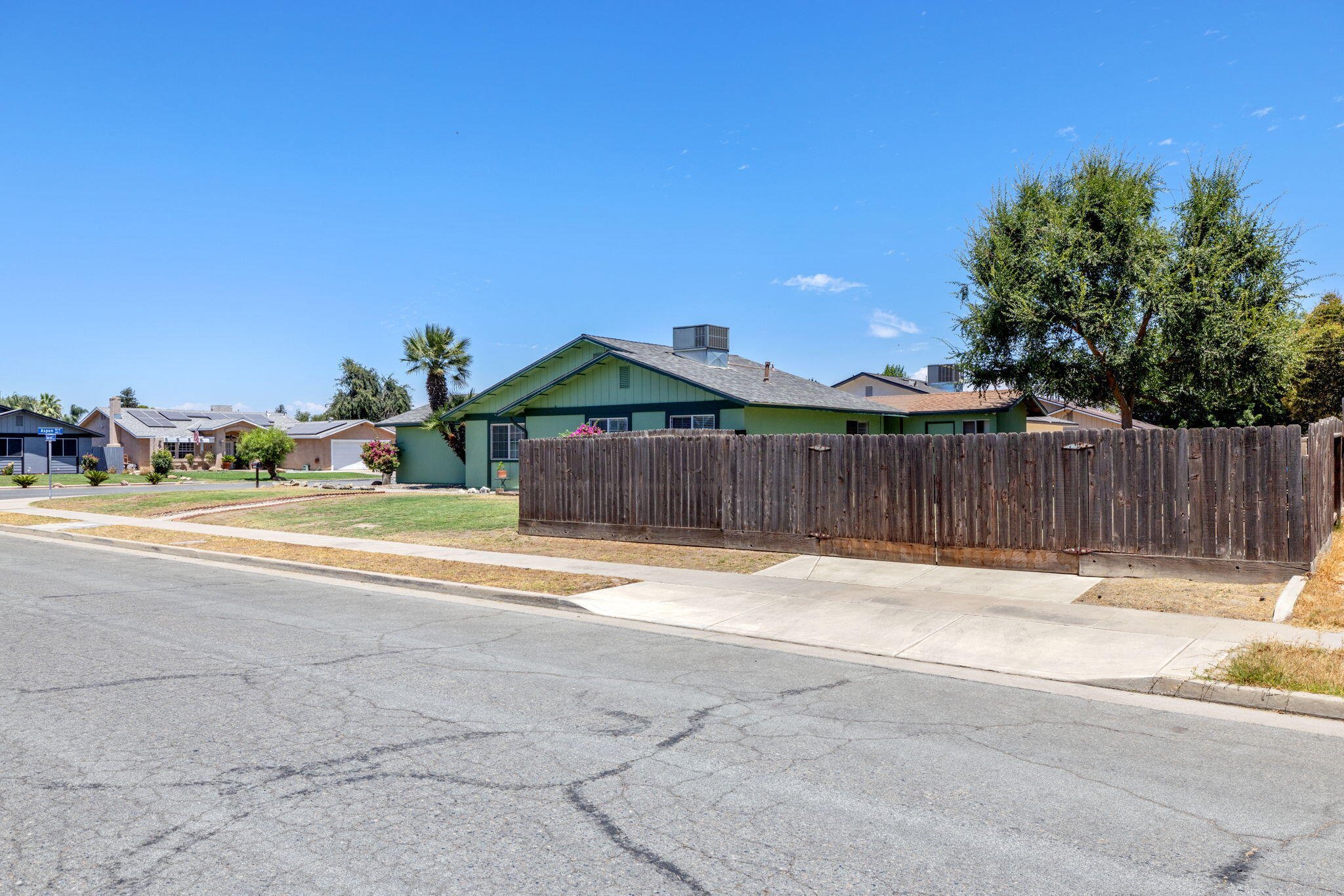 1301 E Aspen Avenue
