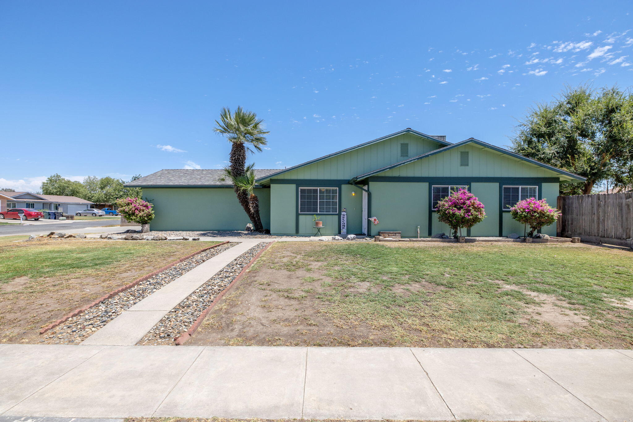 1301 E Aspen Avenue