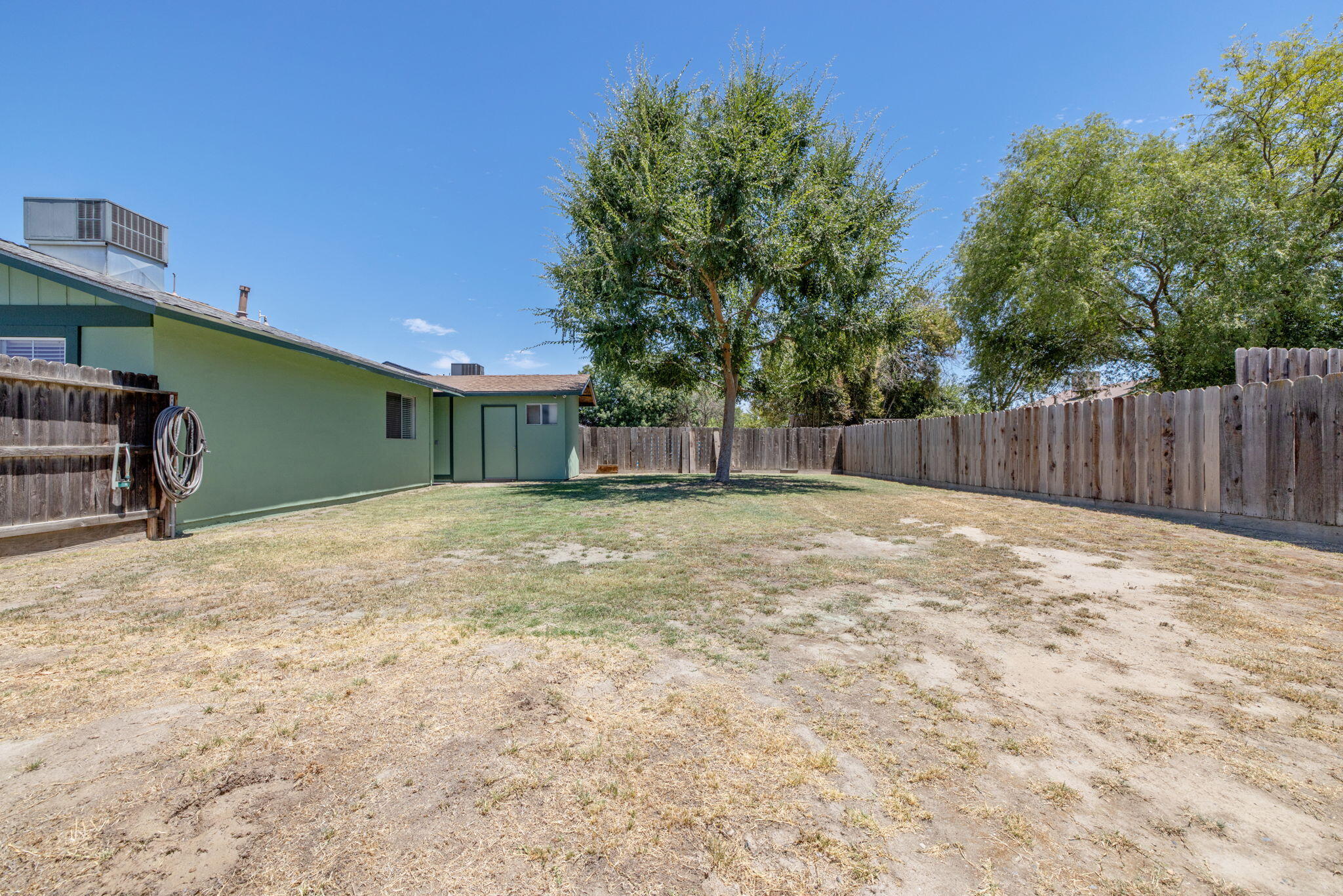 1301 E Aspen Avenue