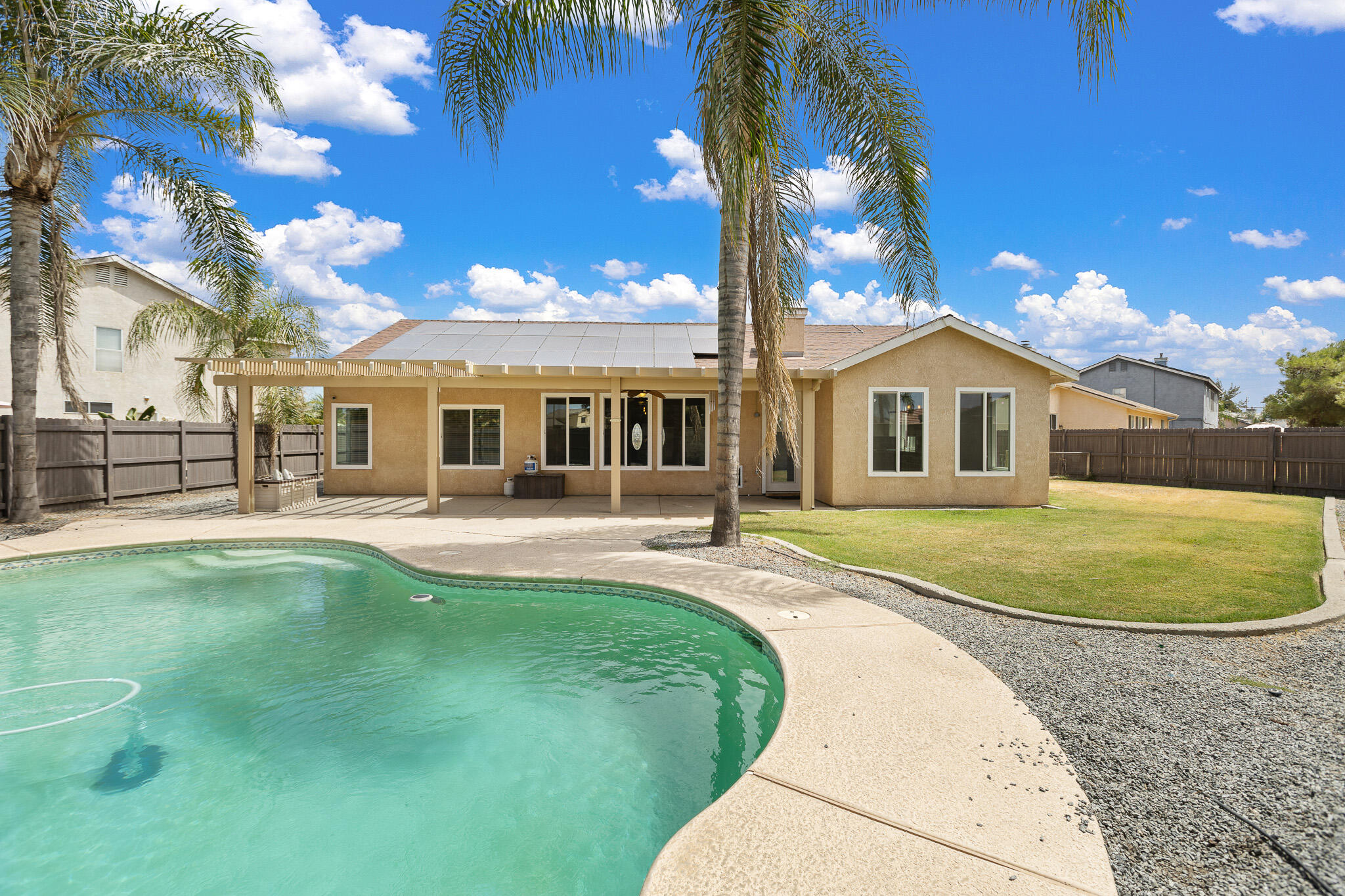 671 Vista Court