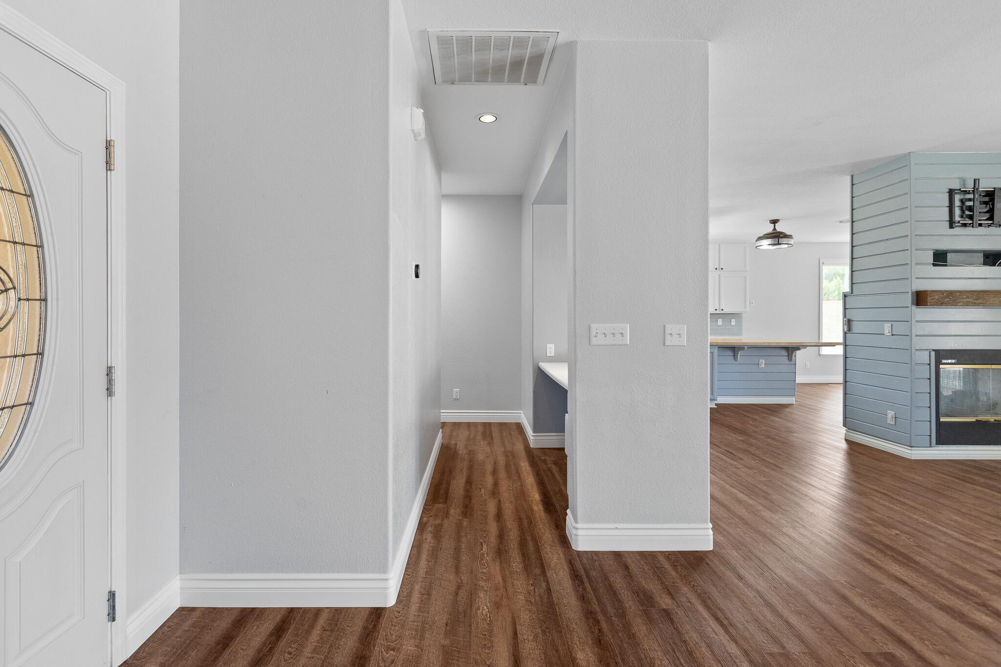 671 Vista Court