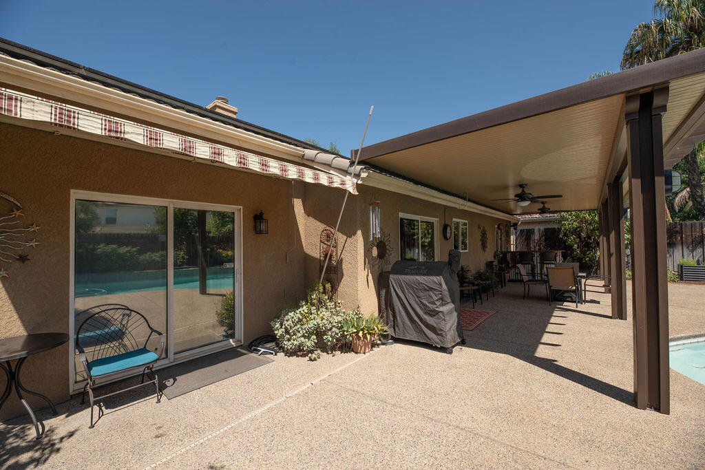 2546 S Virmargo Court