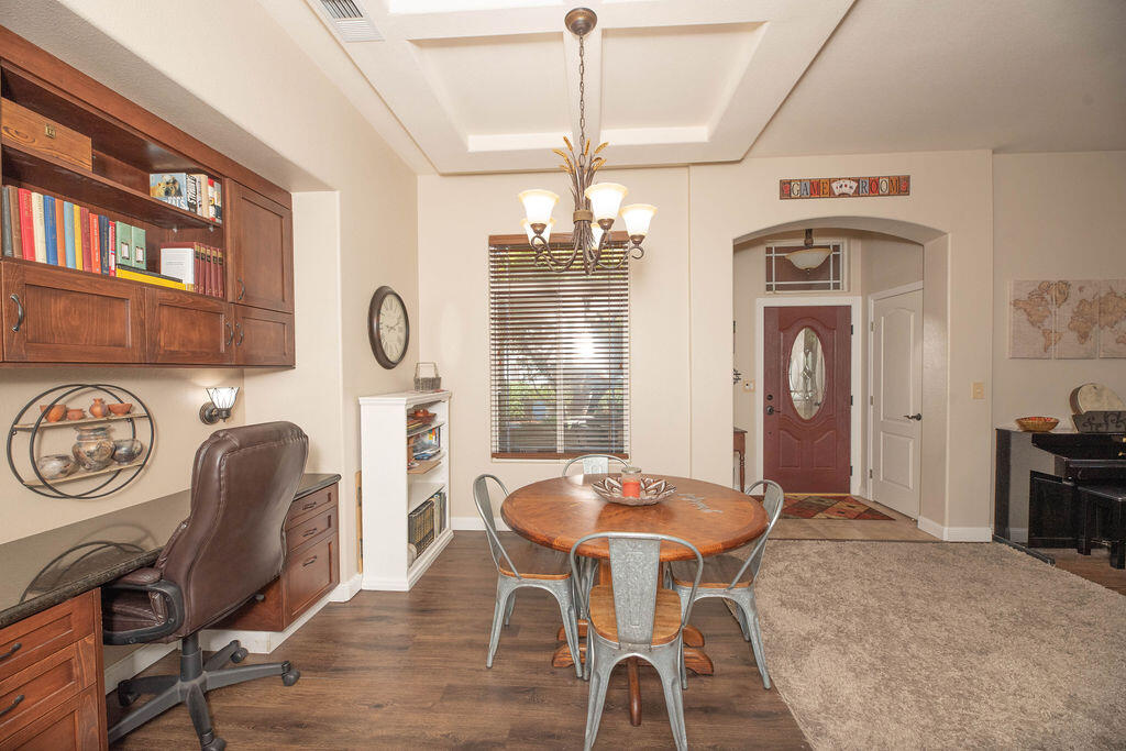 2546 S Virmargo Court