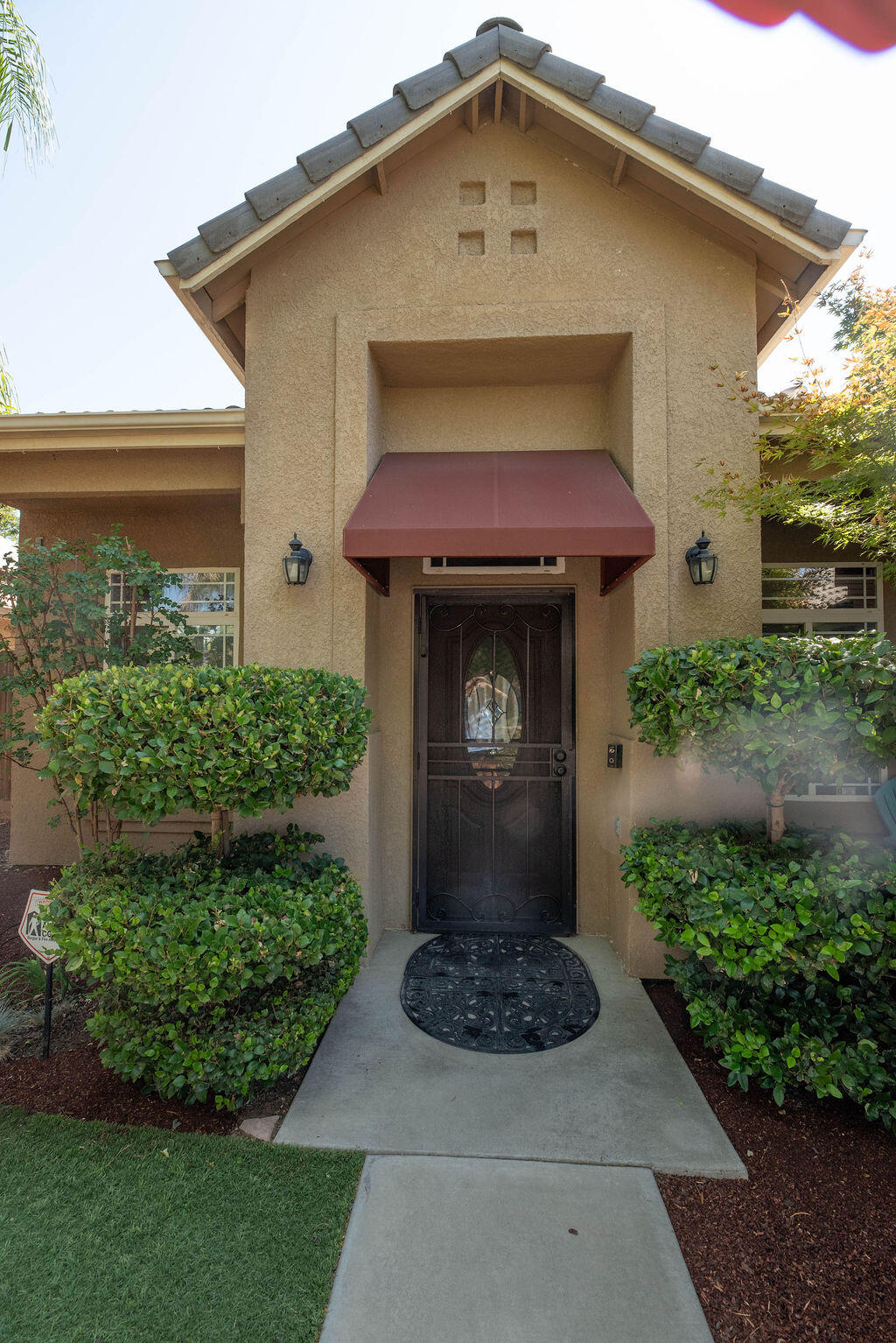 2546 S Virmargo Court