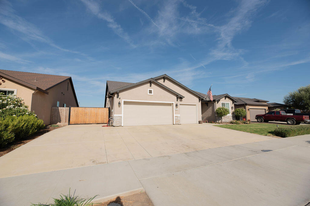 119 S Denton