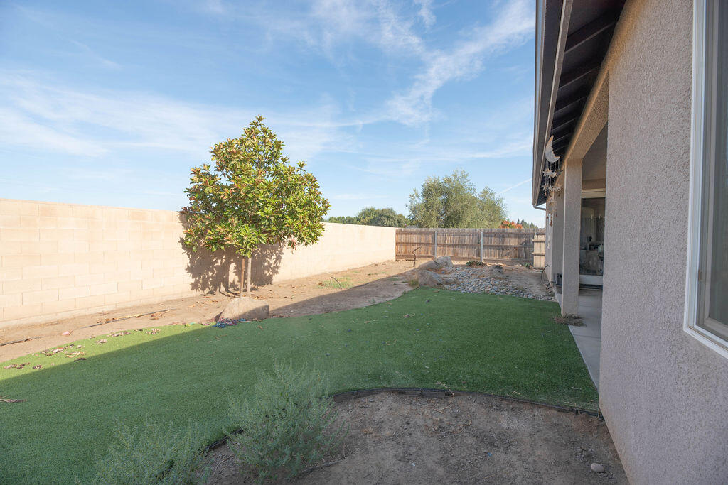 119 S Denton
