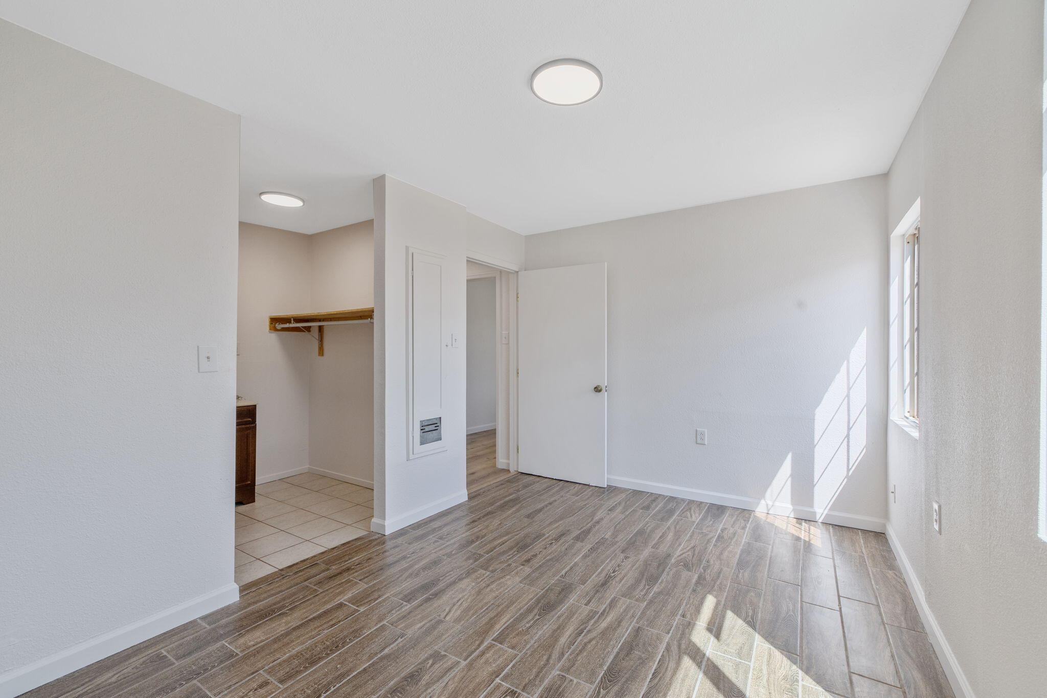 14010 Avenue 400