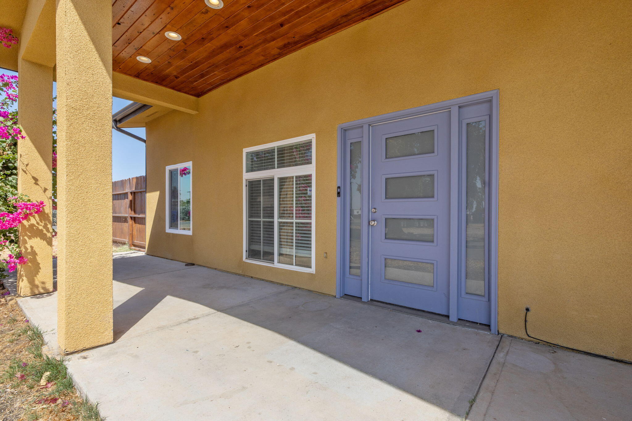 14010 Avenue 400
