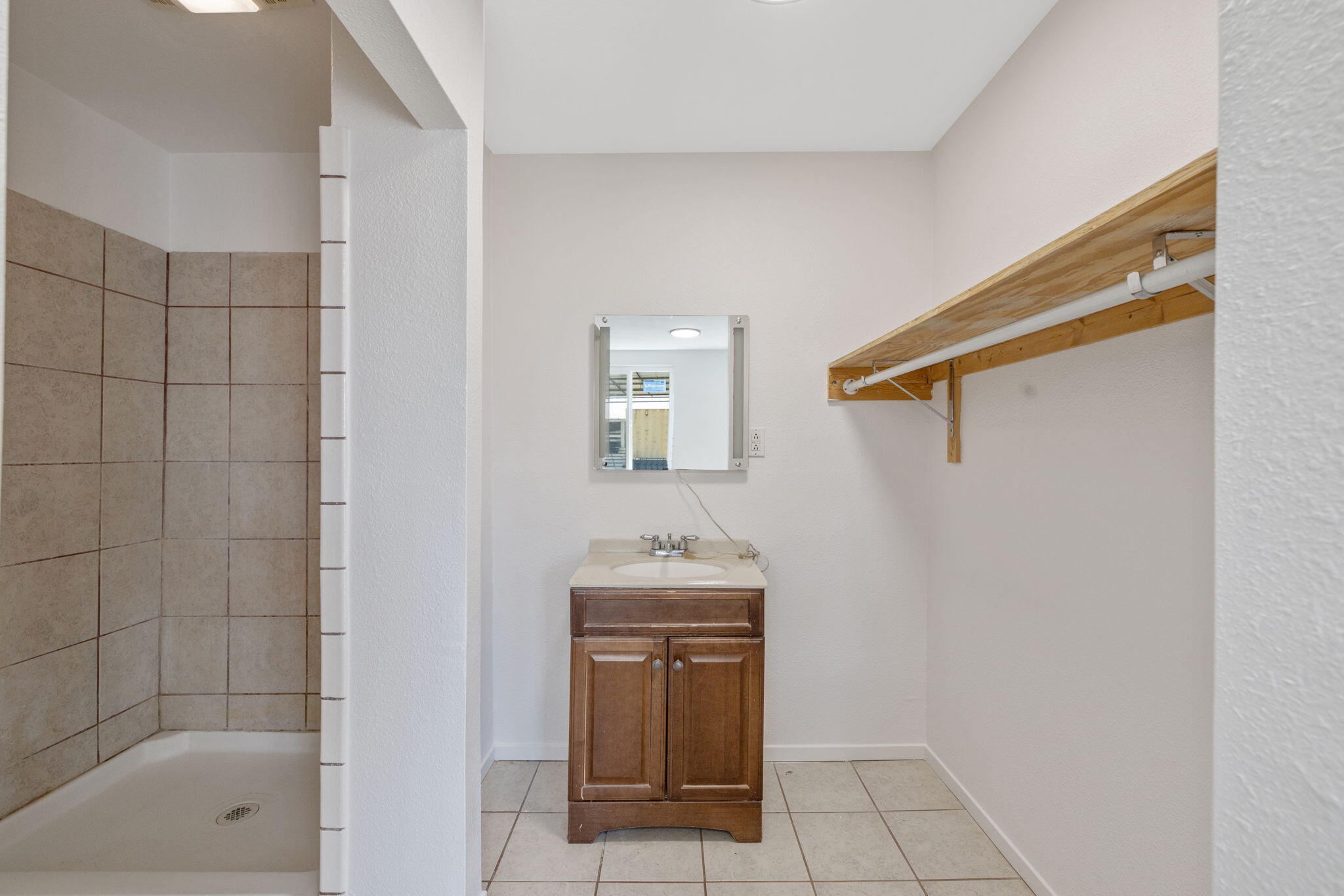 14010 Avenue 400